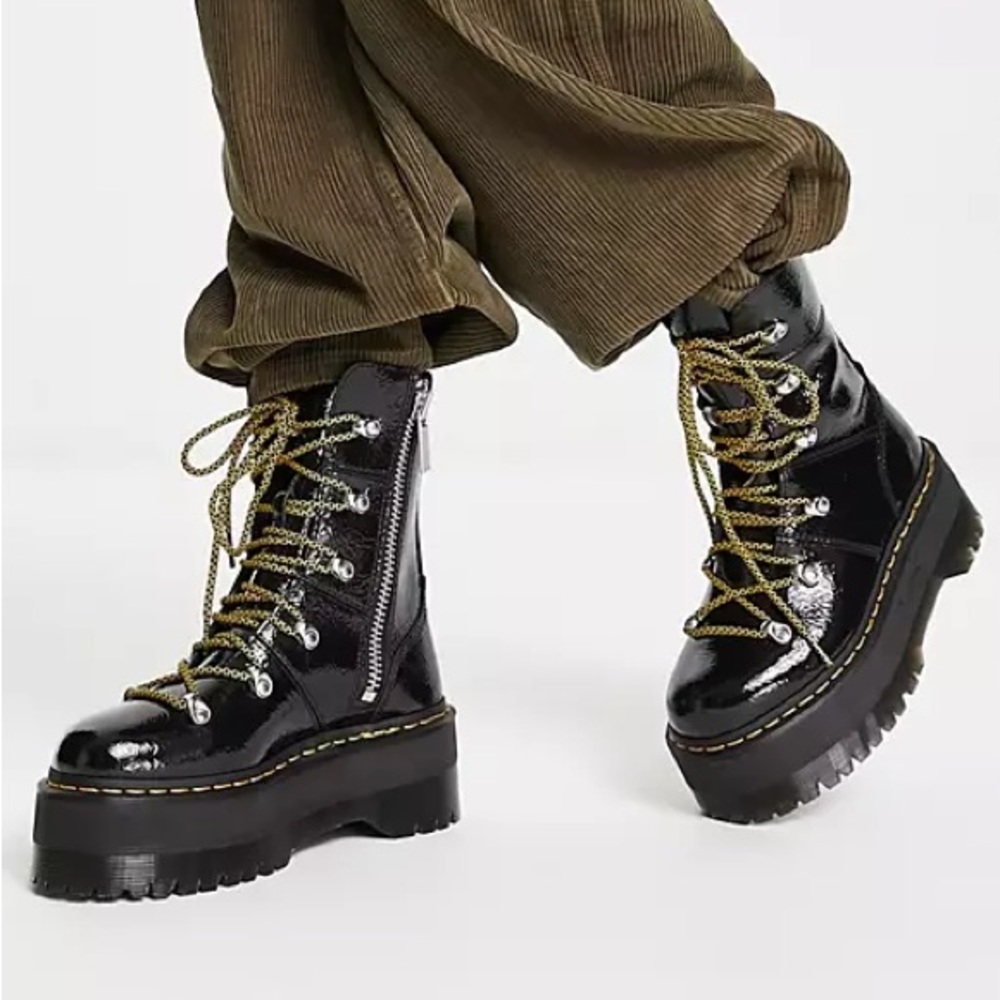Dr.Martens Ghilana Max Distressed Patent Leather Platform Boots Women’s Size 10